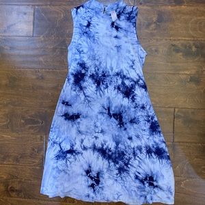 JUSTICE girls 12 sleeveless blue tie-dye dress